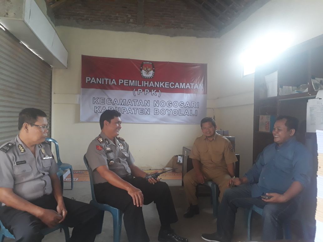 Kapolsek mengunjungi kantor PPK Nogosari