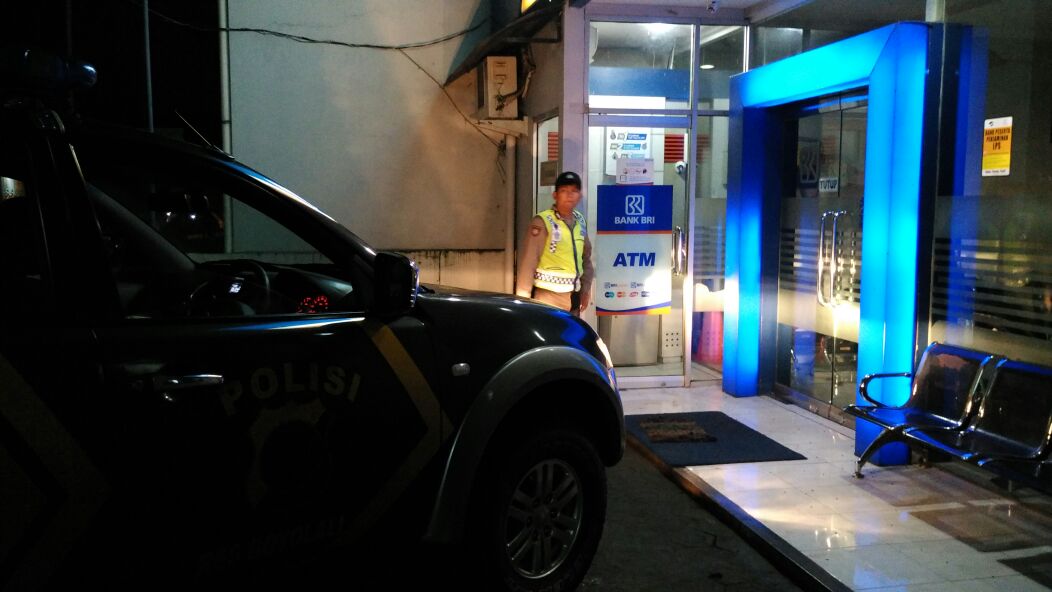 Cegah Kejahatan, Polsek Nogosari Lakukan Blue Light Patrol
