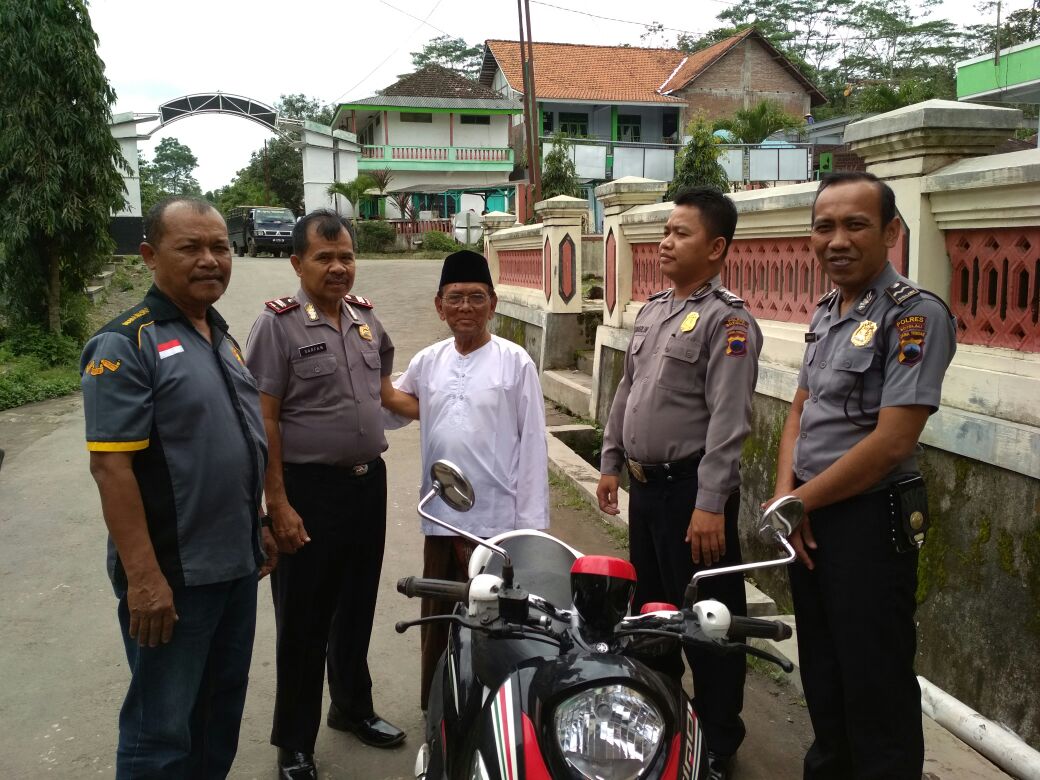 Wakapolsek Cepogo Bersama Anggota Laksanakan Patroli