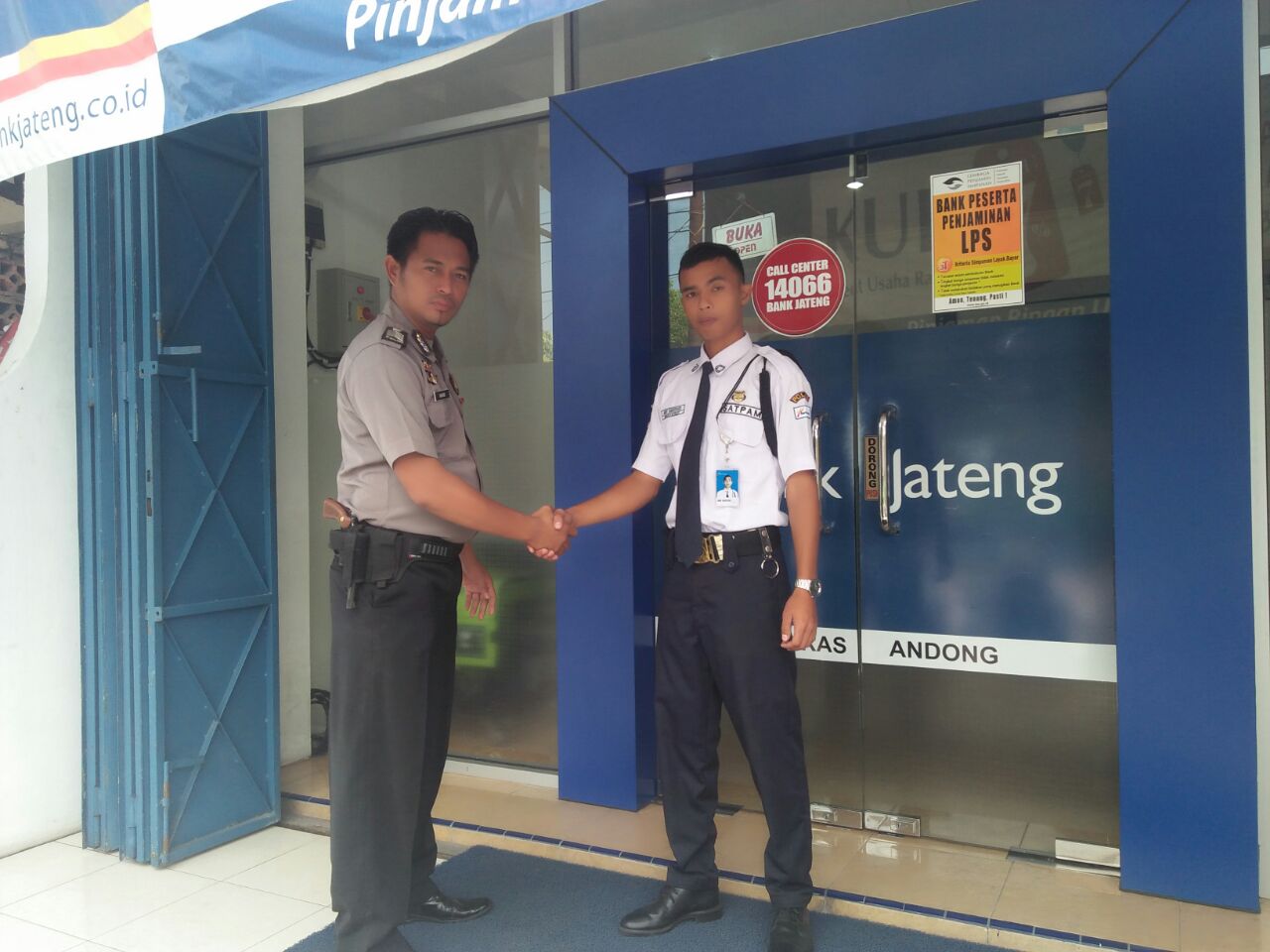 Bripka Nanang,,,,,! Hari Pendek Di Bank Jateng Ranting Andong