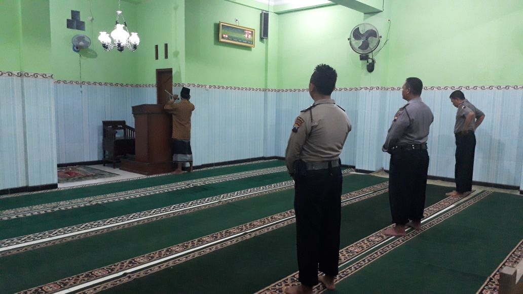 Giat Safari Sholat Subuh berjamaah
