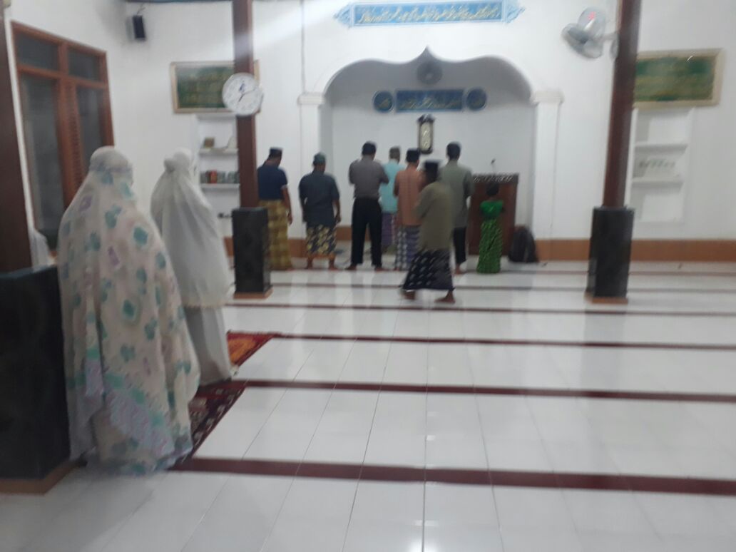Safari Sholat Berjamaah Anggota Polsek Kemusu.