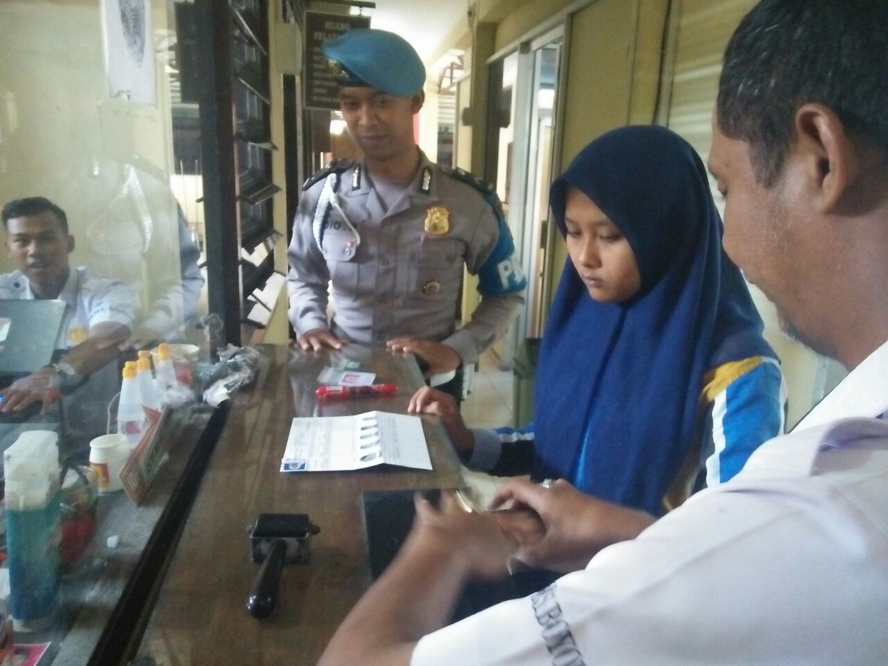 Bripka Kuncoro Dewo Siaga Satu Di BRI Unit Andong