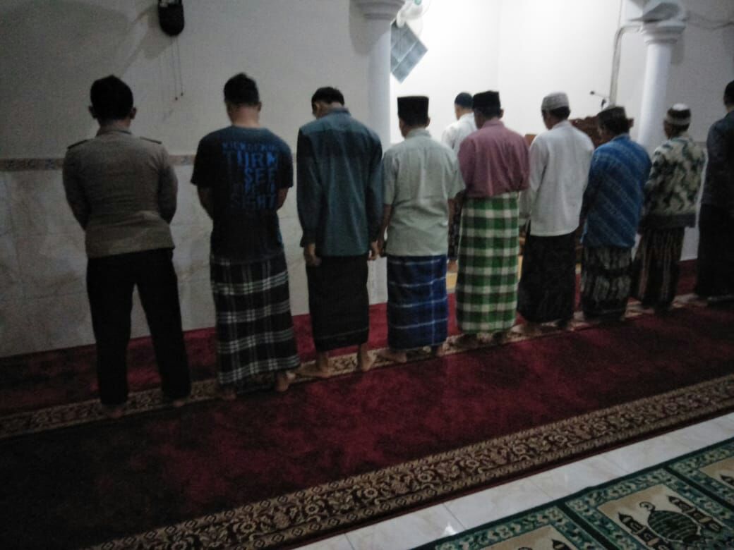 Safari Shalat Subuh Berjamaah Polsek Wonosegoro
