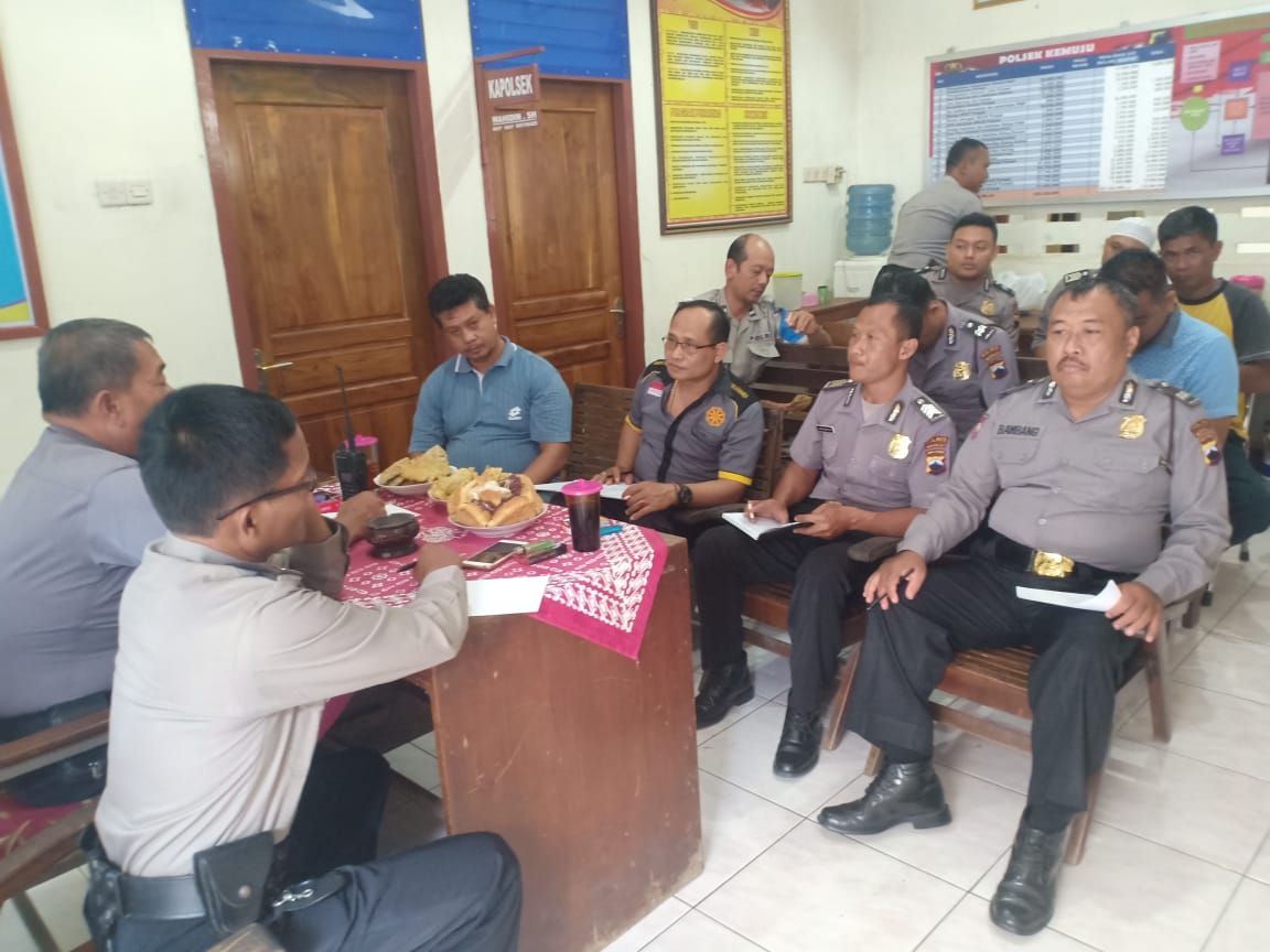 Anef Bulanan Dan Penyampaian Penekanan Pimpinan Kepada Anggota Polsek Kemusu.