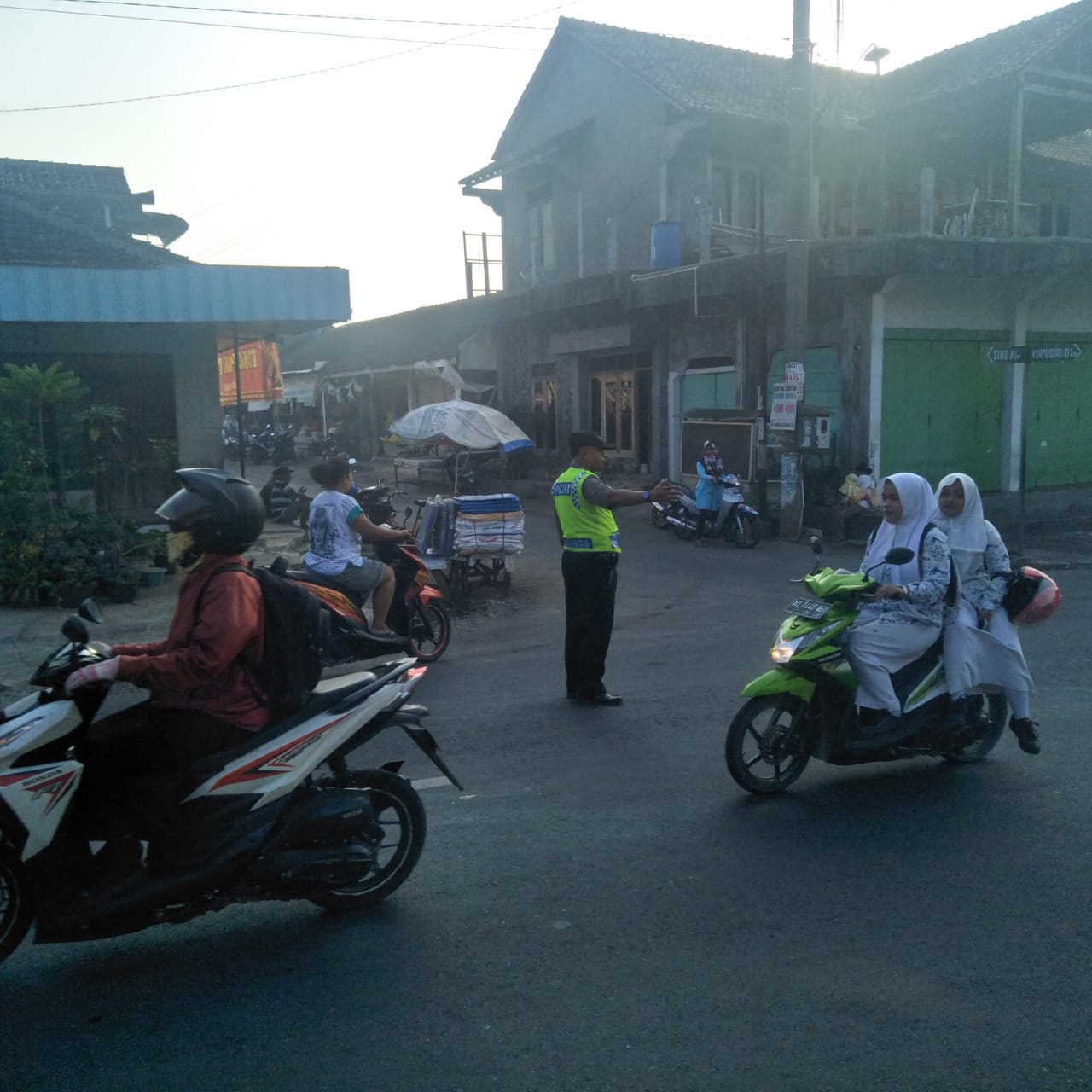 PH Pagi, Polsek Nogosari Mencegah Terjadinya Laka Lantas
