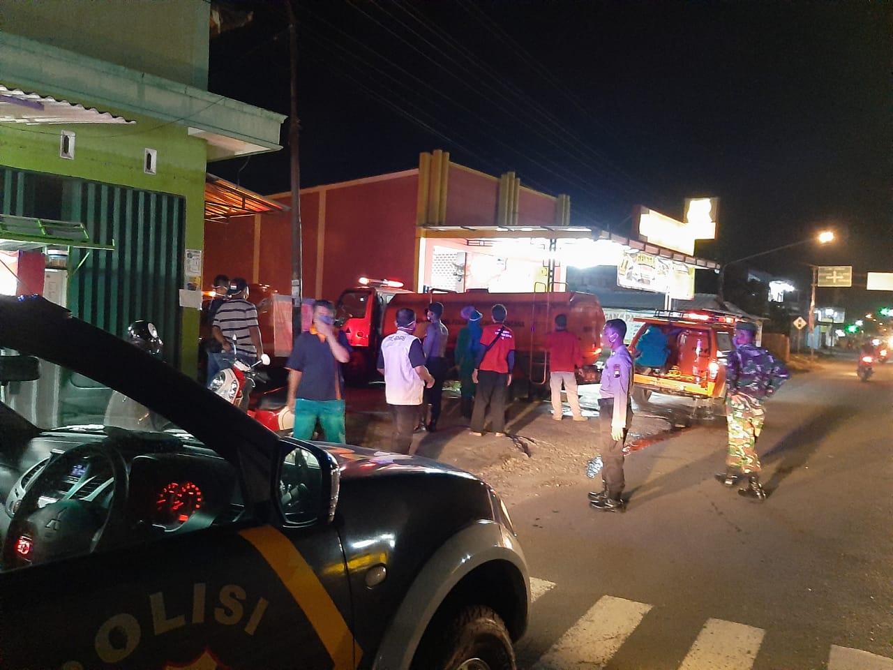 Penyemprotan Disenfektan di Wilayah Simo