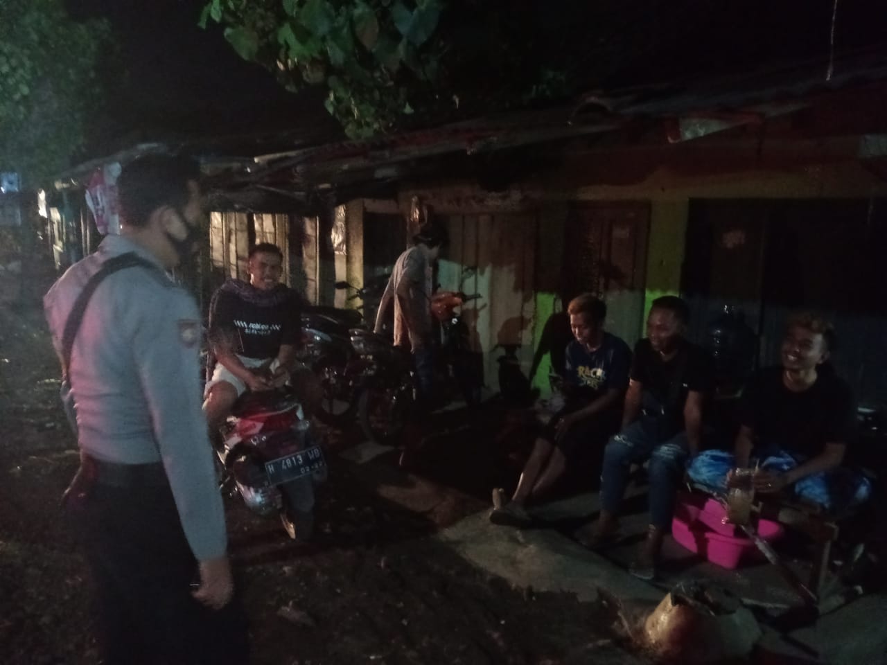 POLRES BOYOLALI PATROLI BLP MENCEGAH GANGGUAN KAMTIBMAS DAN PENDISIPLINAN PROTOKOL KESEHATAN PENANGANAN COVID-19 WILAYAH KEC. SAMBI