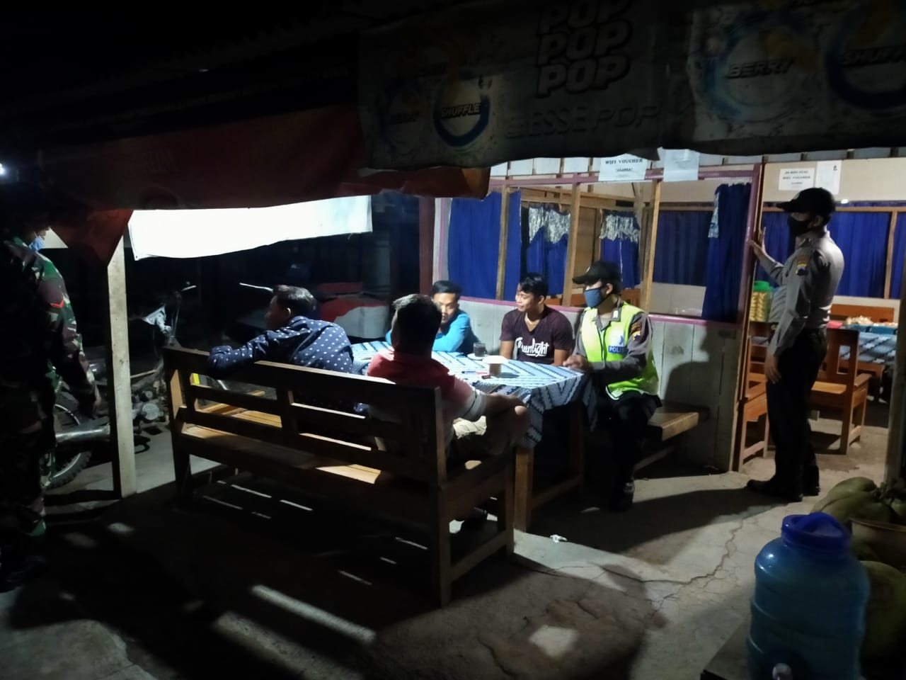 Polres Boyolali Melalui  Polsek Juwangi dan Koramil 19 Juwangi. BLP Cegah 3C dan Cegah Covid-19 di Wilayah Kecamatan Juwangi