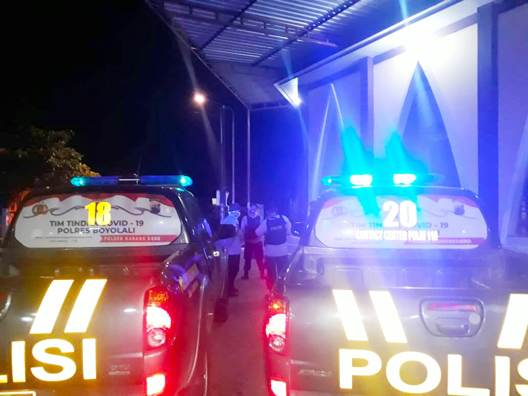 Polsek Wonosegoro Dan Karanggede Polres Boyolali Terobos Pekatnya Malam