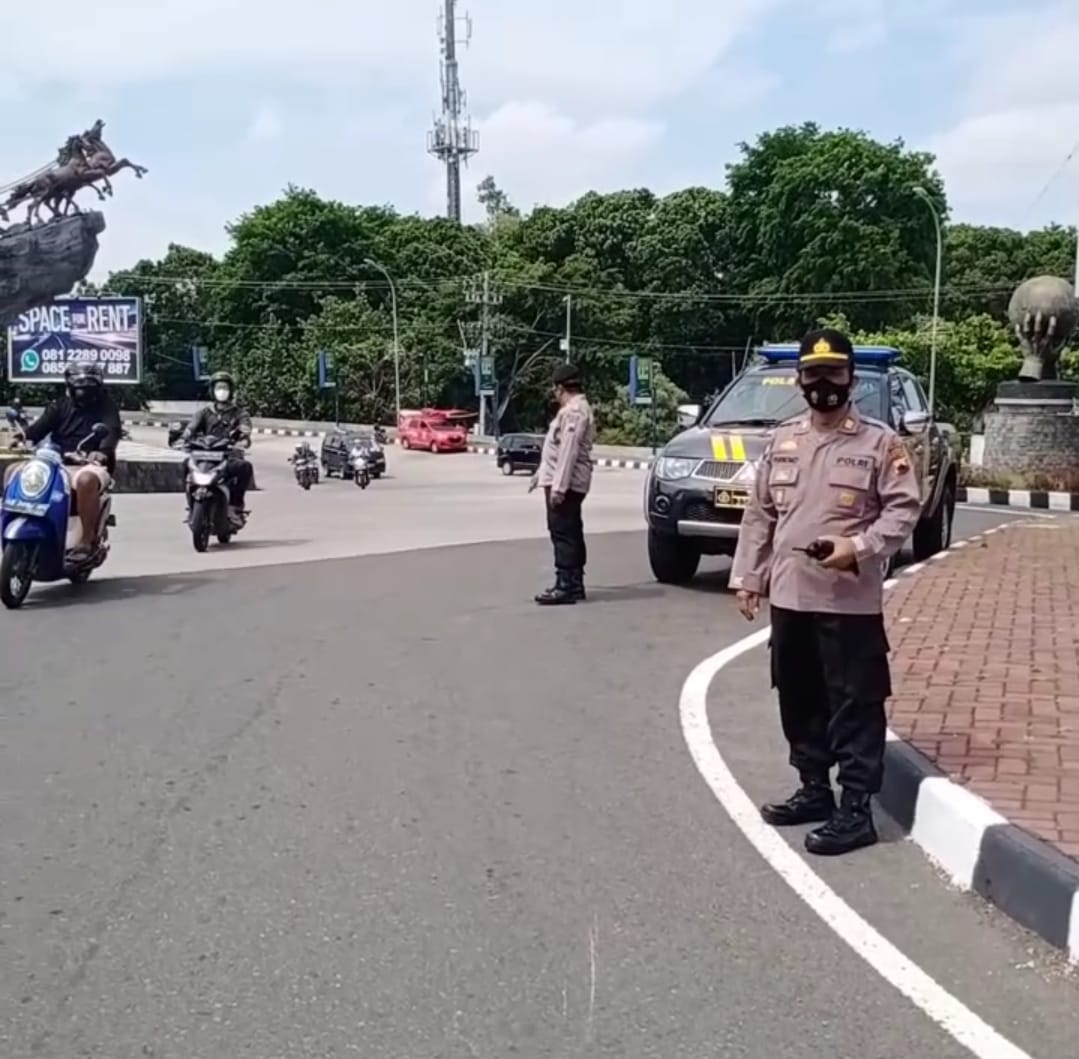 POLRES BOYOLALI MELALUI POLSEK BOYOLALI KOTA ANTISIASI KEMACETAN DAN GANGGUAN KAMTIBMAS AKHIR PEKAN DENGAN INTENSIFKAN PATROLI DAN PH SIANG