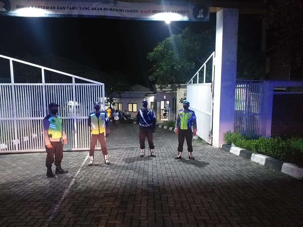 PATROLI BLP BERSINGGUNGAN 4 POLSEK WIL TIMUR DAN PANTAU ARUS LIBURAN PANJANG JAGA STABILITAS KAMTIBMAS