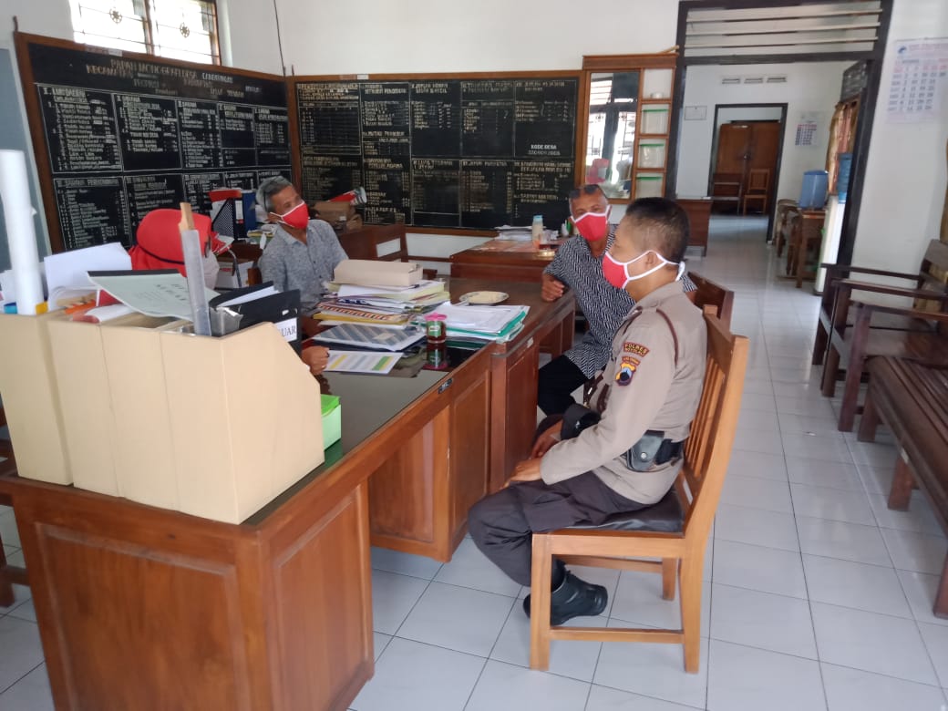 Polsek Banyudono Polres Boyolali Melakukan Himbauan Protokol Kesehatan Terhadap Warga Masyarakat