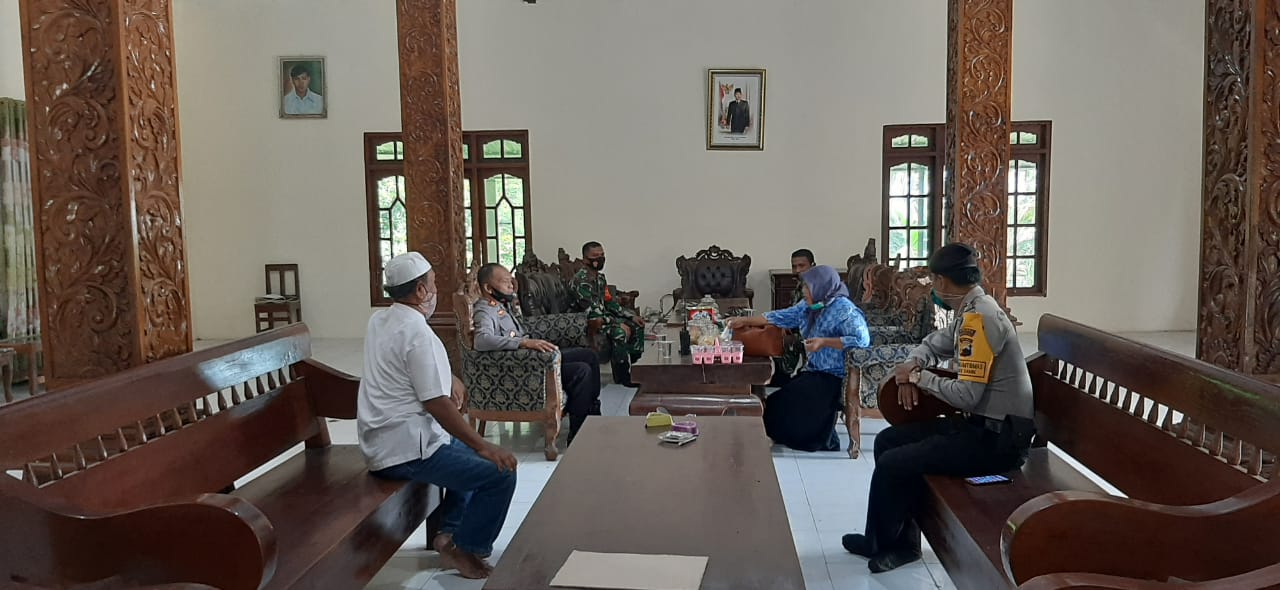 POLRES BOYOLALI BERSAMA TNI SAMBANG DAN SILATUROHMI KEPADA TOKOH MASYARAKAT SAMBI JELANG PILKADA 2020 KABUPATEN BOYOLALI