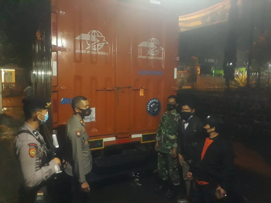 Polres Boyolali Pengamanan Pendistribusian Logistik Pilkada 2020 Dari KPU Kabupaten Boyolali