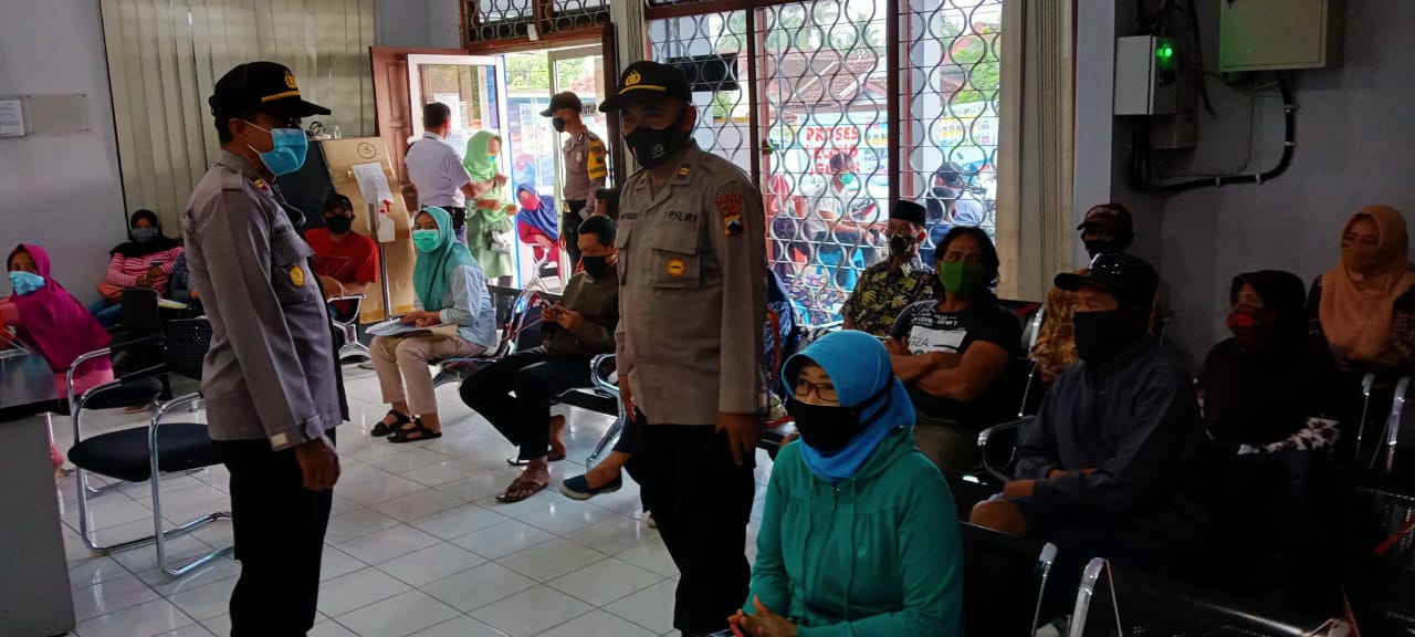 Kapolsek Wonosegoro Polres Boyolali Pimpin BLP Siang Sambil Pendisiplinan Protokoler Kesehatan
