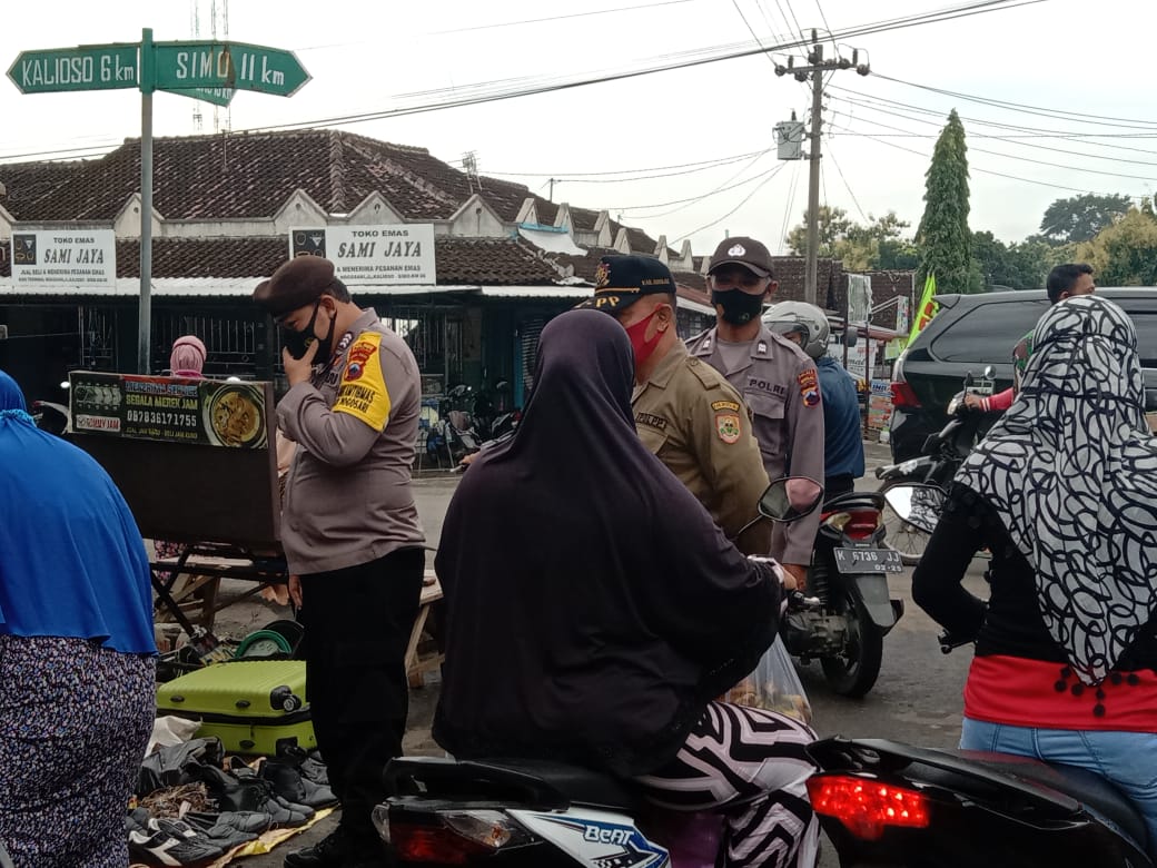 Cegah Penyebaran Covid-19 gabungan Polres Boyolali, TNI, Satpol PP, dan Puskesmas Nogosari gelar Operasi Yustisi