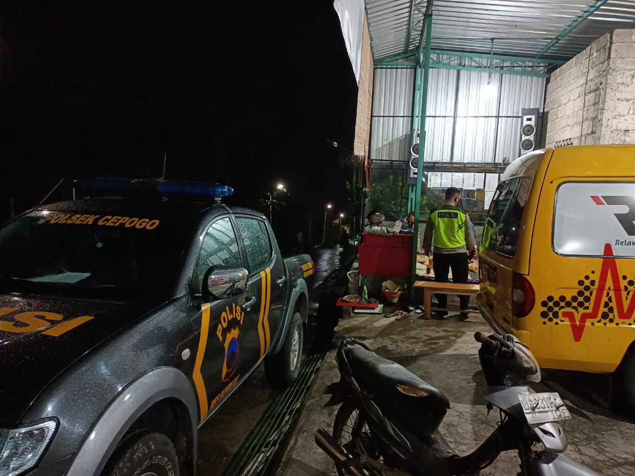 BLP Polsek Cepogo Polres Boyolali Sambangi Satgas Covid dan Poskamling Berikan Himbauan Kamtibmas dan Protokoler Kesehatan