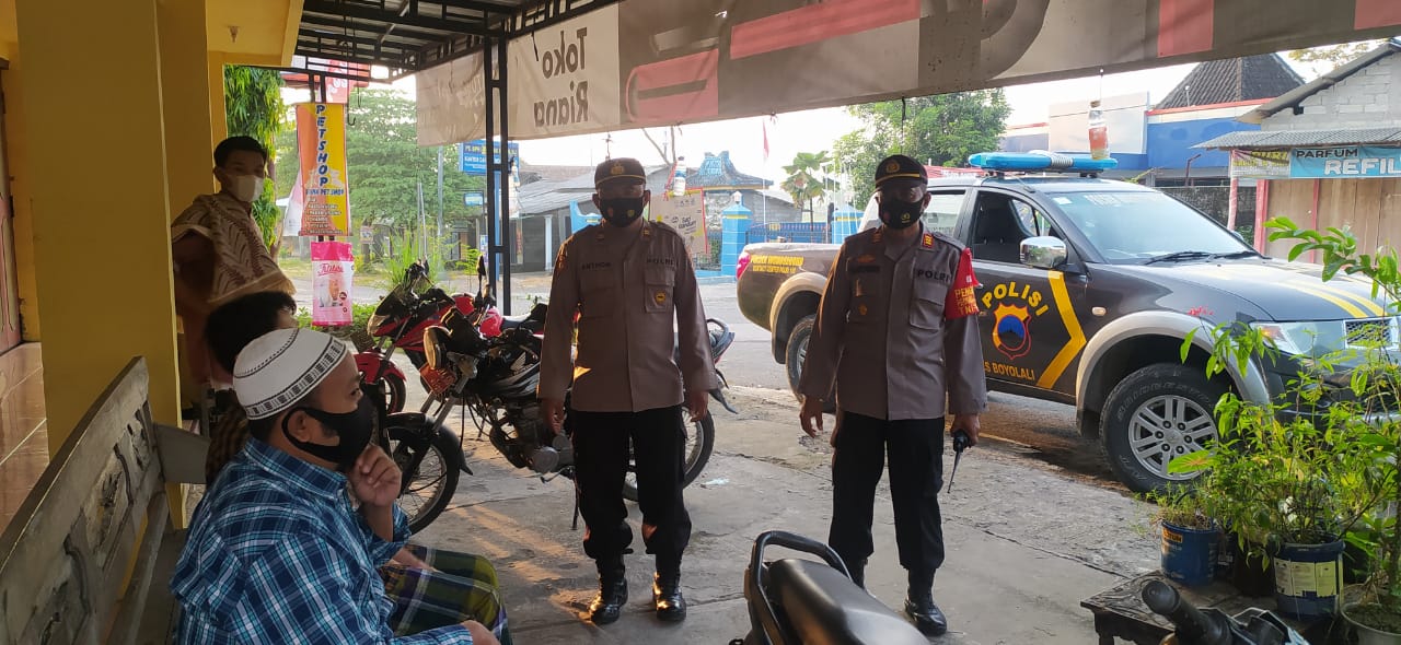 Kapolsek Wonosegoro Polres Boyolali Pimpin Pengamanan Sholat Idul Fitri