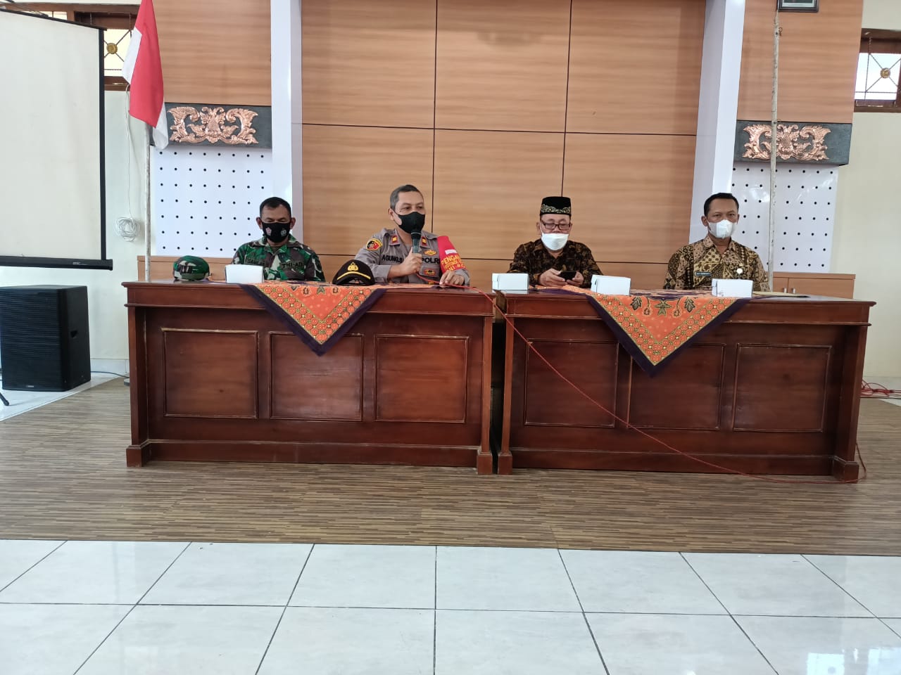 Kapolsek Cepogo Polres Boyolali Hadiri Penyerahan Hasil Ujian Perangkat Desa Kecamatan Cepogo