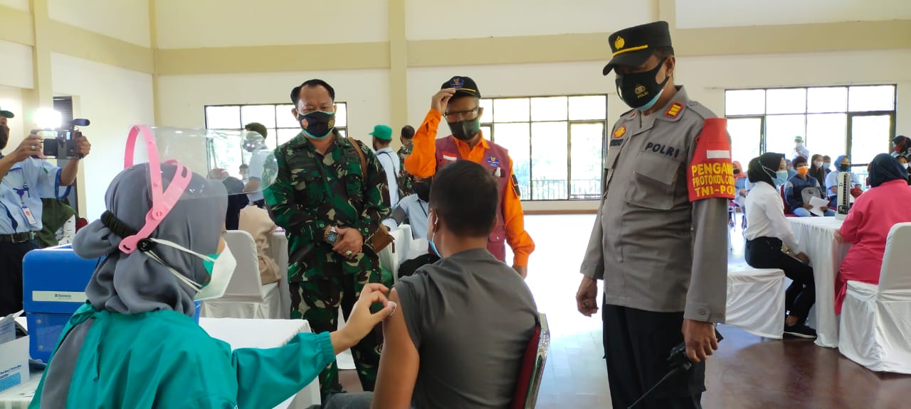 Polres Boyolali Monitoring Vaksinasi Karyawan PT.Primayudha