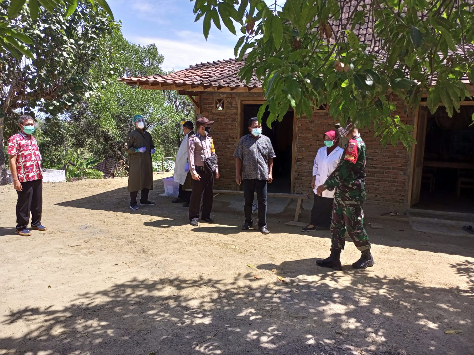 Bhabinkamtibmas Polres Boyolali Sinergi Mendampingi Tracking Warga