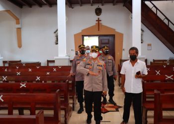 Jelang Perayaan Natal di Gereja, Polisi Lakukan Pengamanan dan Penjagaan