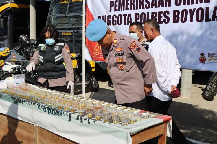 Tes Urine Dadakan kepada Anggota, Digelar Propam Polres Boyolali Polda Jateng