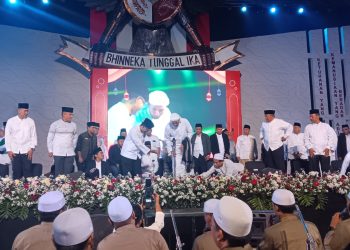 Kapolres Boyolali Hadiri Sholawat Kebangsaan di Alun-alun Pancasila Cepogo Boyolali