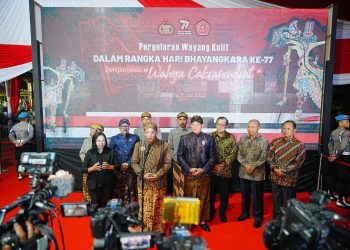 Gelar Wayang Kulit Lakon Wahyu Cakraningrat, Kapolri: Sinergisitas TNI, Polri, Rakyat Makin Kuat