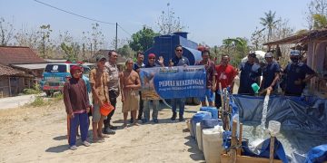 Upaya Memenuhi Kebutuhan Warga Binaannya Bhabinkamtibmas Penyaluran Bansos Air Bersih Jawaban atas Keluhan Jum’at Curhat.