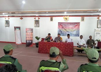 Polsek Andong Berikan Pembekalan Sat Linmas Desa Gondangrawe untuk Persiapan Pemilu 2024