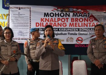 Kabag SDM Bersama Satuan Lalu Lintas Polres Boyolali Mengedukasi Ibu Bhayangkari Cabang Boyolali