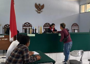 Ratusan Botol Miras Diajukan dalam Persidangan di Pengadilan Negeri oleh Polres Boyolali