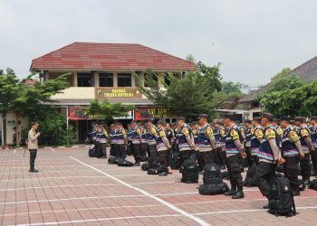 Kapolres Boyolali Cek Kesiapan Perlengkapan Personel  Pengamanan TPS