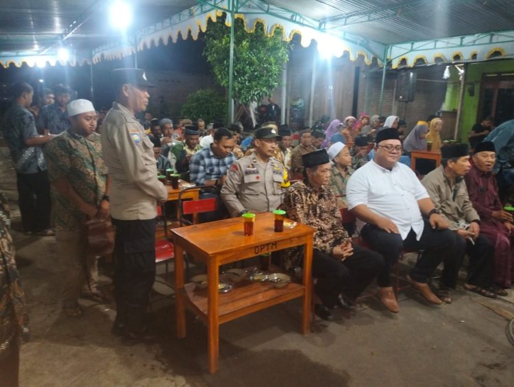 Polsek Teras Amankan Pagelaran Wayang Kulit, Sebagai Upaya Cooling System Jelang Pilkada