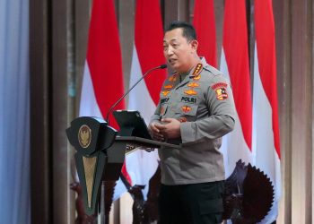 Kapolri Isi Materi Pemberantasan Korupsi di Retreat Kabinet Merah Putih