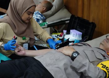 Sambut HUT Humas Polri Ke-73, Polda Jateng Gandeng Wartawan Laksanakan Donor Darah