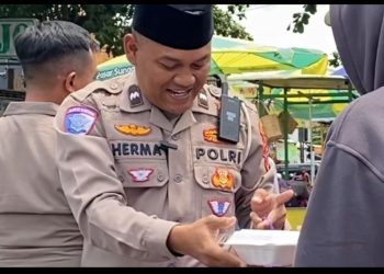Dedikasi Aipda Finda: Polisi Sahabat Masyarakat di Safari Jum’at