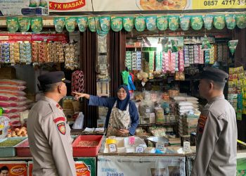 Jelang Ramadhan dan Idul Fitri 1446 H, Polres Boyolali lakukan cek dan monitoring harga bahan pokok.