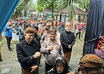 Polres Boyolali Amankan Meriahnya Tradisi Padusan Umbul Pengging Menyambut Ramadhan 2025