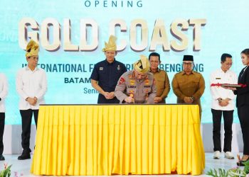 Hadiri Peresmian Pelabuhan Gold Coast Bengkong, Kapolri Tekankan Pentingnya Kolaborasi Lembaga Cegah TPPO