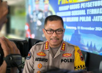 Panik Dihubungi “Penculik”, Seorang Ibu Dimintai Tebusan 80 Juta; Polda Jateng Bongkar Modus Penipuan Online, Masyarakat Agar Waspadalah