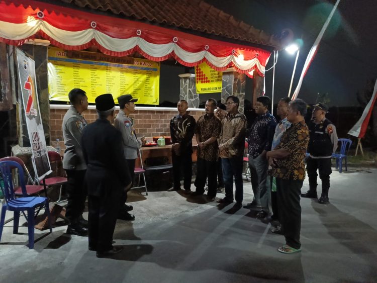 Satkamling Dukuh Jantir Tunjukkan Aksi Nyata Jaga Kamtibmas, Sambut Hari Bhayangkara ke-79