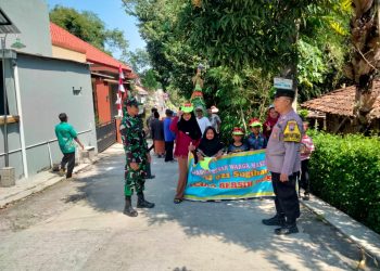 Polri Hadir di Tengah Tradisi: Bhabinkamtibmas Andong Meriahkan Sedekah Bumi Dukuh Sugihan