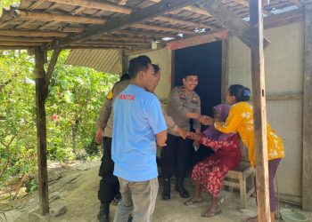 Pererat Kedekatan Polisi dengan Masyarakat, Polsek Wonosegoro Gelar Kegiatan Sosial dan Patroli Kamtibmas di Karangjati