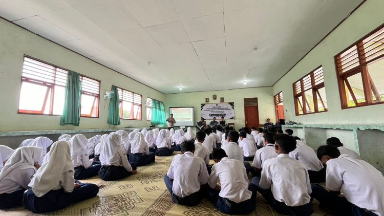 Polsubsektor Tamansari Gencarkan Sosialisasi Bahaya Narkoba, Sekaligus Kenalkan Program SMA Kemala Taruna Bhayangkara