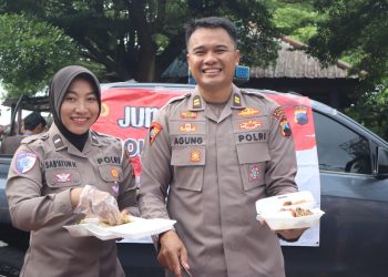 Polisi Boyolali rela mengorbankan tabungan umroh demi membuka warung makan gratis untuk masyarakat Boyolali