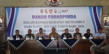 Kapolres Boyolali Hadiri Rakor Persiapan Pengamanan Nataru 2025 di Pendopo Gede Kabupaten